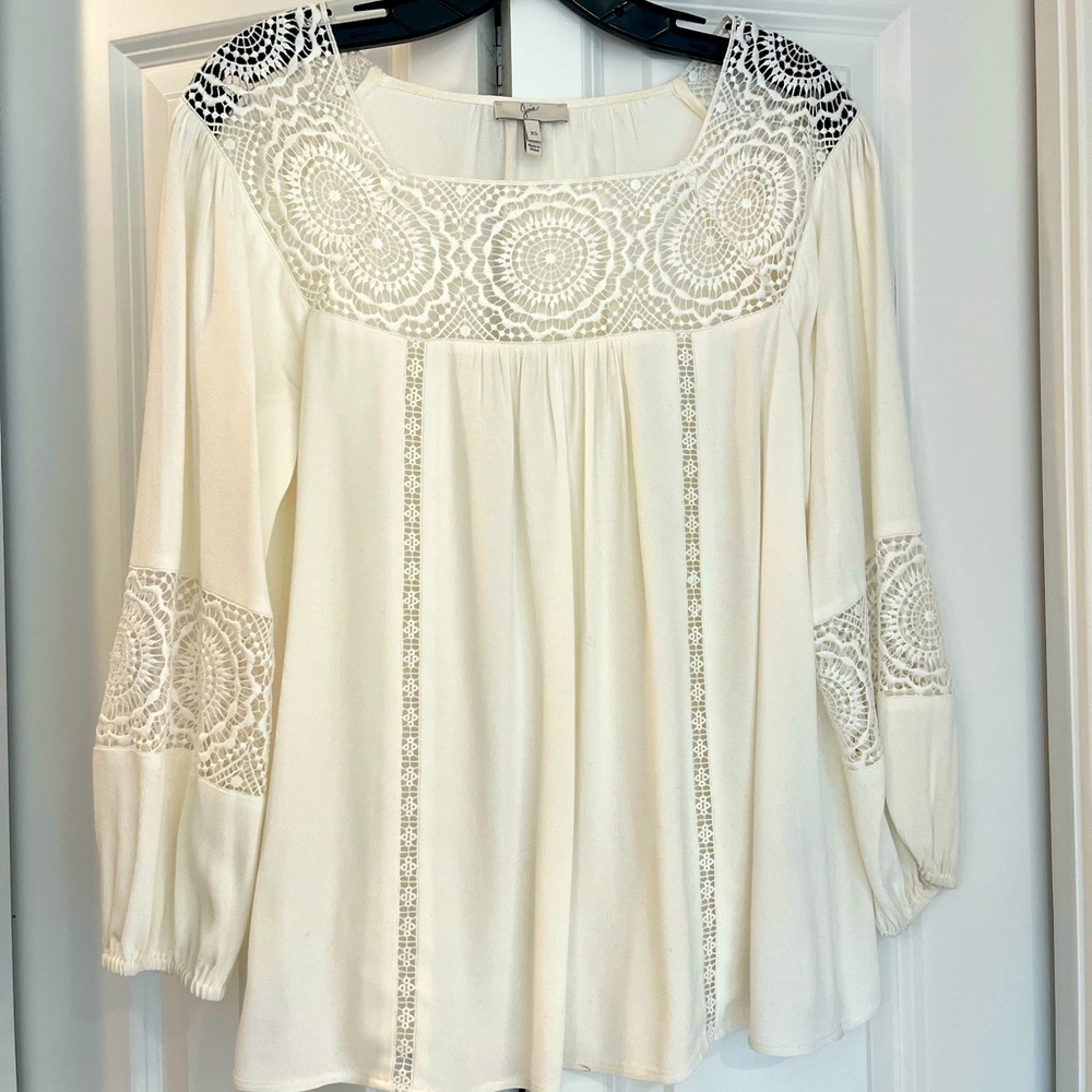 Josie Bellange Blouse in porcelain white. Size XS